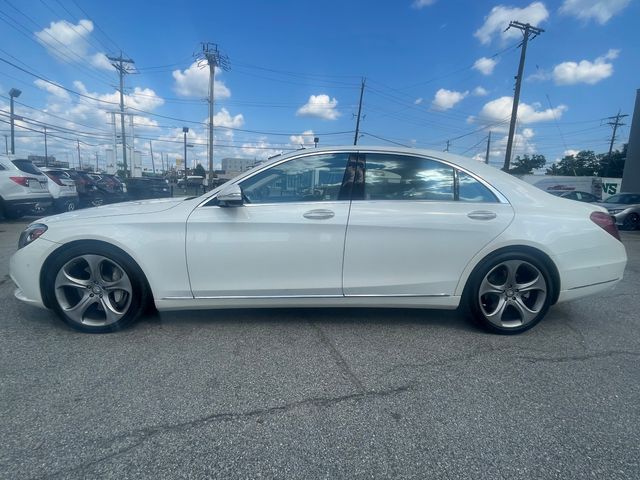 2015 Mercedes-Benz S-Class 550