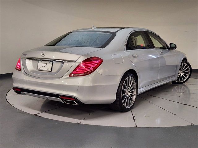 2015 Mercedes-Benz S-Class 550