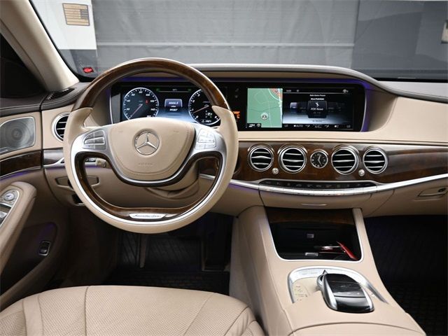 2015 Mercedes-Benz S-Class 550