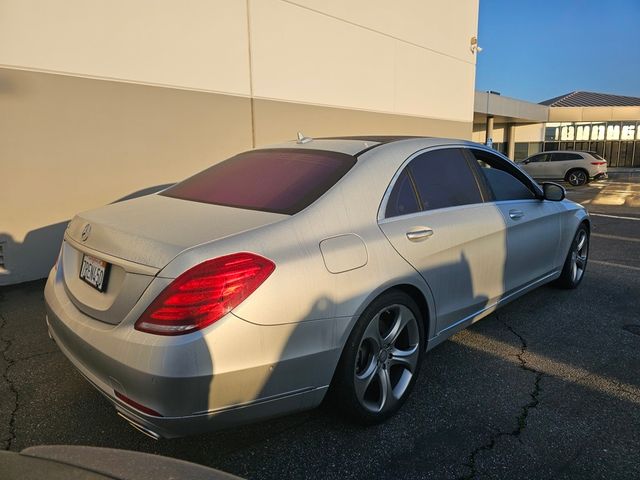 2015 Mercedes-Benz S-Class 550