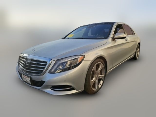 2015 Mercedes-Benz S-Class 550
