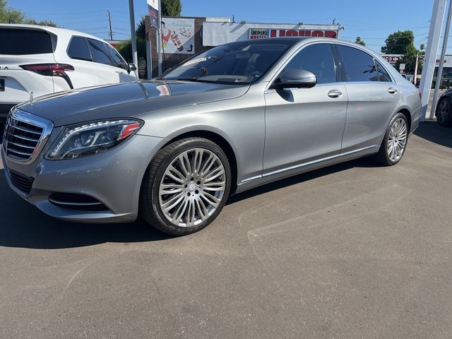 2015 Mercedes-Benz S-Class 550