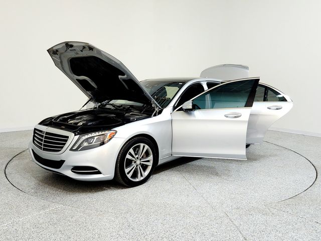 2015 Mercedes-Benz S-Class 550