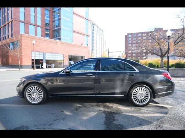 2015 Mercedes-Benz S-Class 550