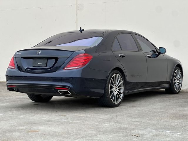 2015 Mercedes-Benz S-Class 550