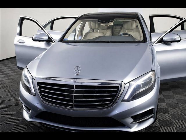 2015 Mercedes-Benz S-Class 550