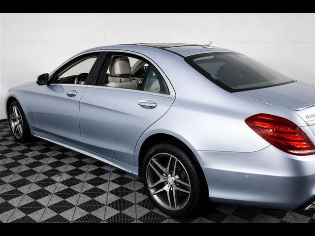 2015 Mercedes-Benz S-Class 550