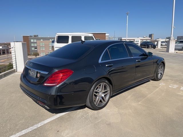 2015 Mercedes-Benz S-Class 550