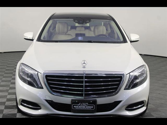2015 Mercedes-Benz S-Class 550