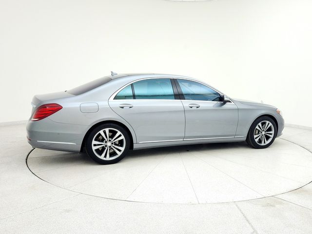 2015 Mercedes-Benz S-Class 550