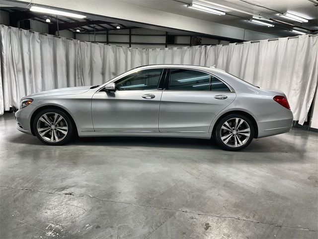 2015 Mercedes-Benz S-Class 550