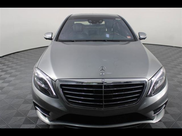 2015 Mercedes-Benz S-Class 550