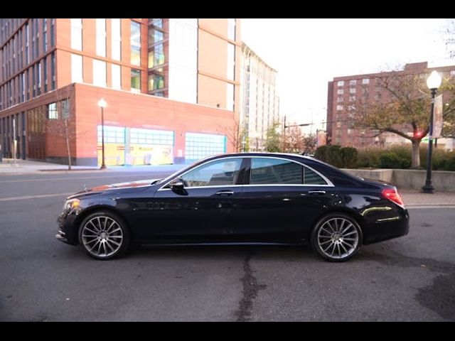 2015 Mercedes-Benz S-Class 550