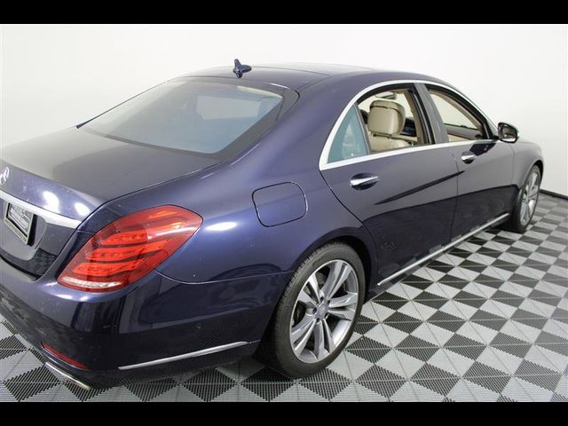 2015 Mercedes-Benz S-Class 550