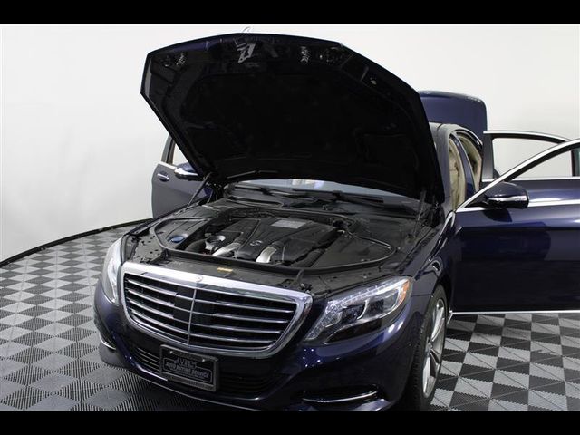 2015 Mercedes-Benz S-Class 550