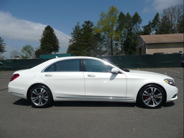 2015 Mercedes-Benz S-Class 550