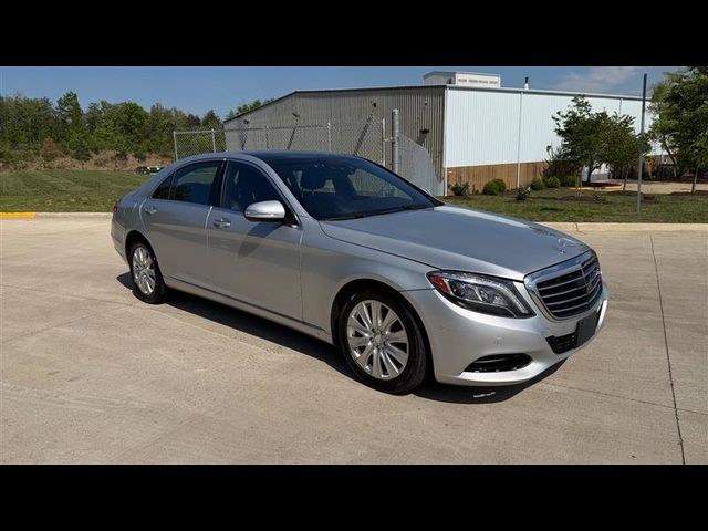 2015 Mercedes-Benz S-Class 550