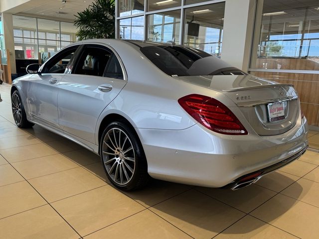 2015 Mercedes-Benz S-Class 550