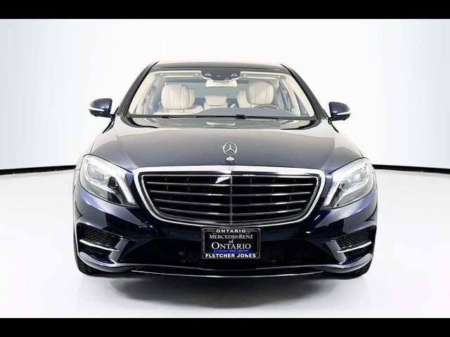 2015 Mercedes-Benz S-Class 550