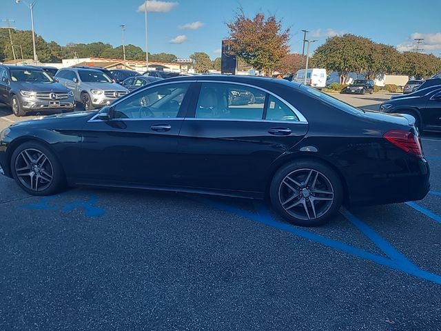 2015 Mercedes-Benz S-Class 550