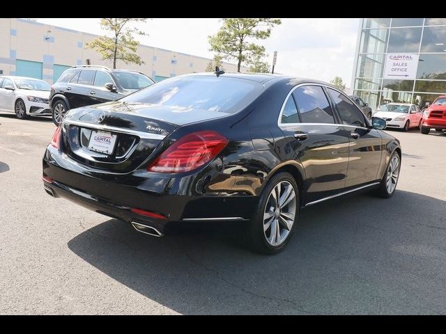 2015 Mercedes-Benz S-Class 550