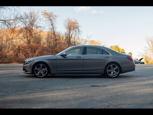 2015 Mercedes-Benz S-Class 550