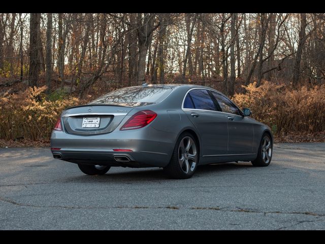 2015 Mercedes-Benz S-Class 550