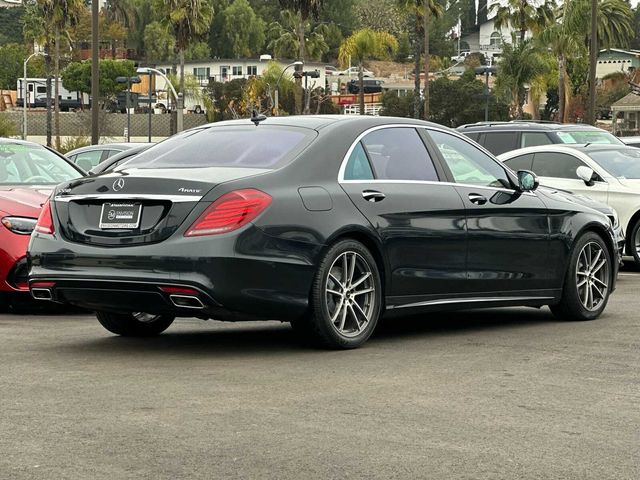 2015 Mercedes-Benz S-Class 550