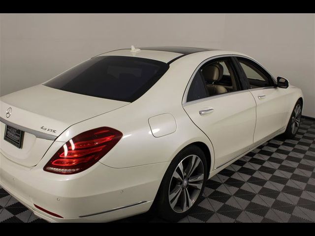 2015 Mercedes-Benz S-Class 550