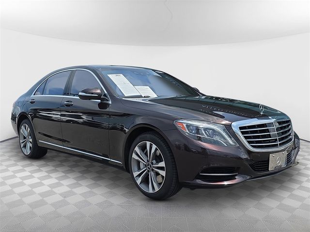 2015 Mercedes-Benz S-Class 550