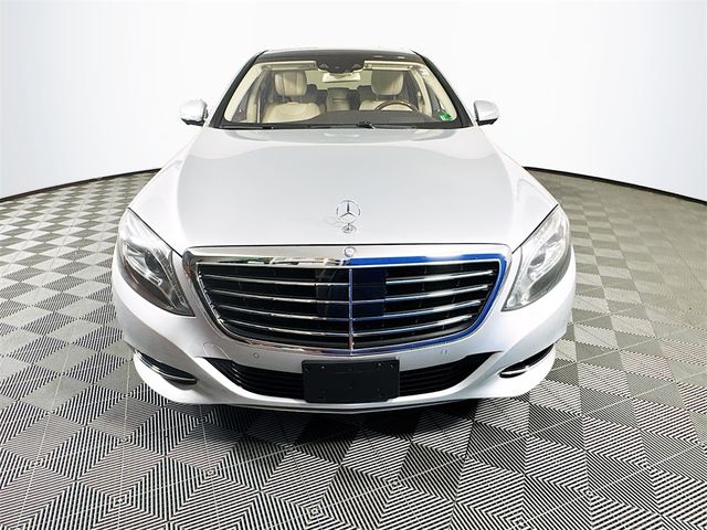 2015 Mercedes-Benz S-Class 550