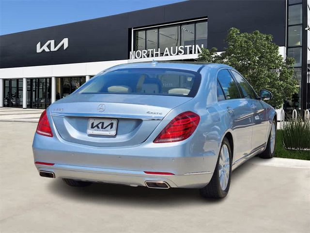 2015 Mercedes-Benz S-Class 550