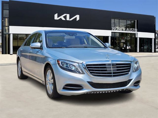 2015 Mercedes-Benz S-Class 550