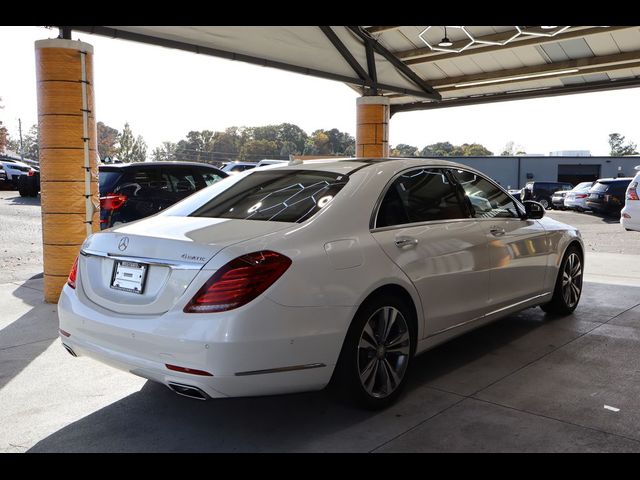 2015 Mercedes-Benz S-Class 550