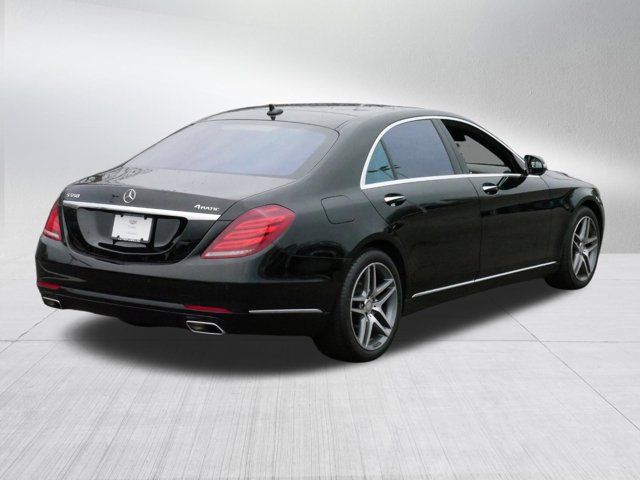 2015 Mercedes-Benz S-Class 550