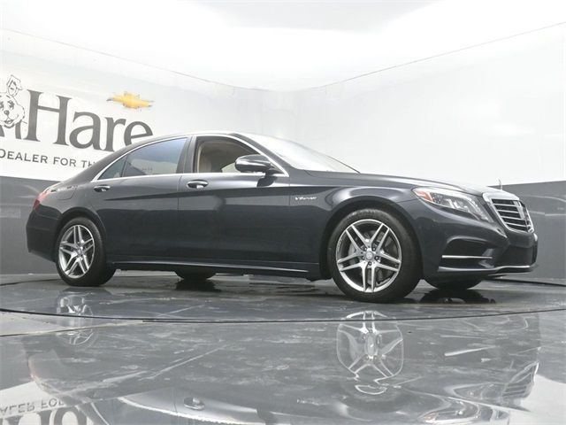 2015 Mercedes-Benz S-Class 550