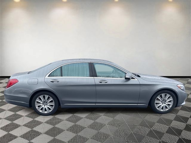 2015 Mercedes-Benz S-Class 550