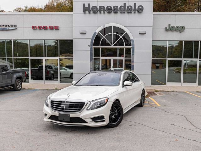 2015 Mercedes-Benz S-Class 550