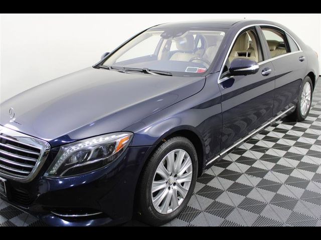 2015 Mercedes-Benz S-Class 550