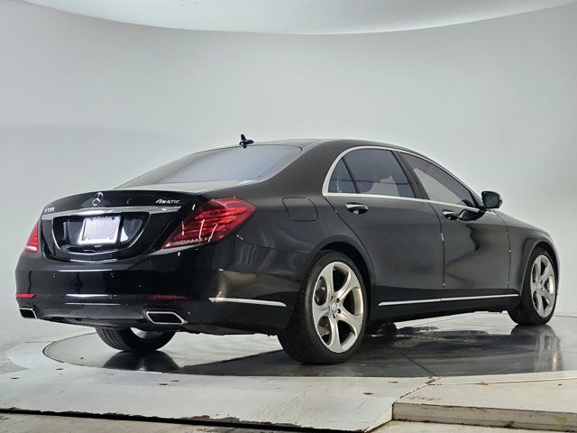 2015 Mercedes-Benz S-Class 550