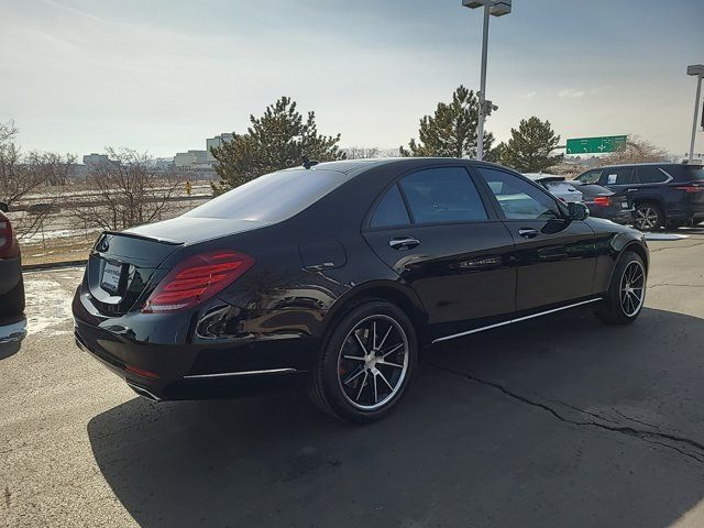 2015 Mercedes-Benz S-Class 550