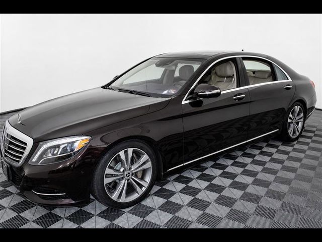 2015 Mercedes-Benz S-Class 550