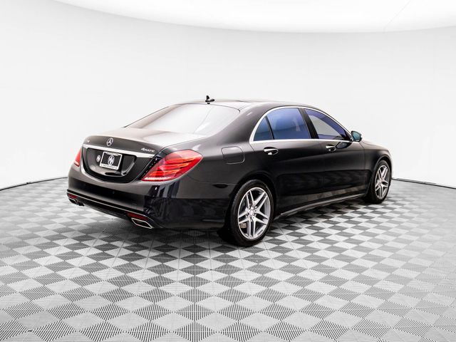 2015 Mercedes-Benz S-Class 550