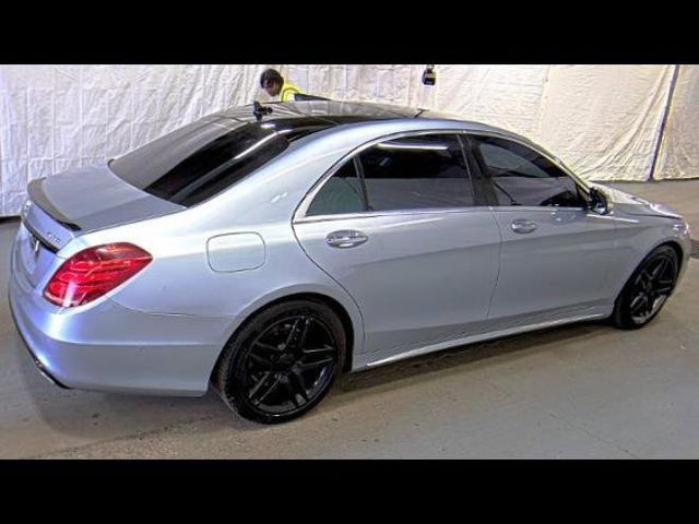 2015 Mercedes-Benz S-Class 550