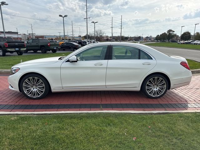 2015 Mercedes-Benz S-Class 550