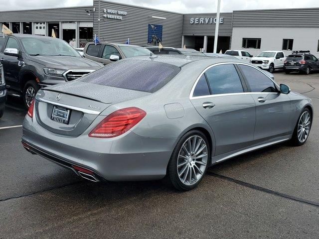 2015 Mercedes-Benz S-Class 550