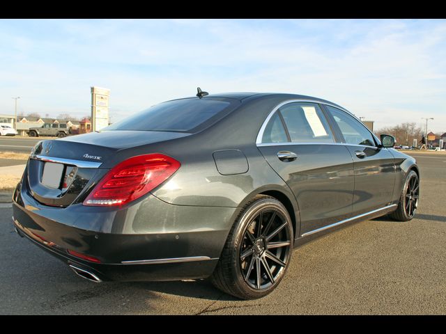 2015 Mercedes-Benz S-Class 550