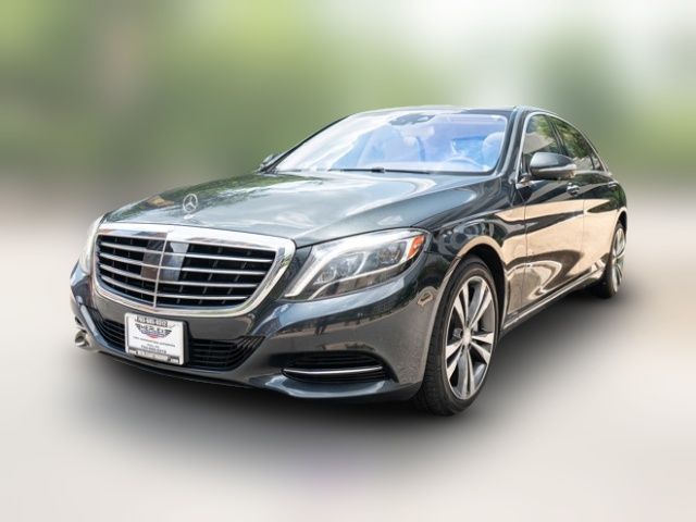 2015 Mercedes-Benz S-Class 550