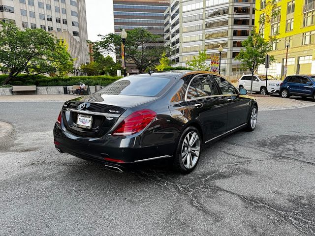 2015 Mercedes-Benz S-Class 550