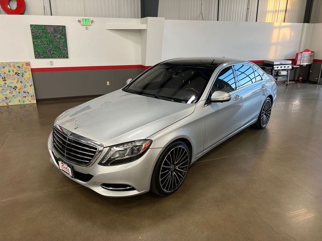 2015 Mercedes-Benz S-Class 550